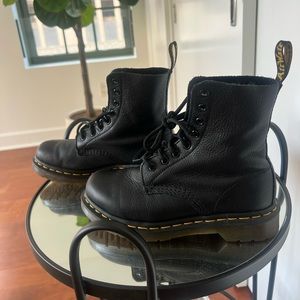 Dr. martens - Womens Pascal Virginia Leather Boots